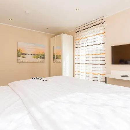 Apartment Lifestyle _ Vip_lounge_suite *